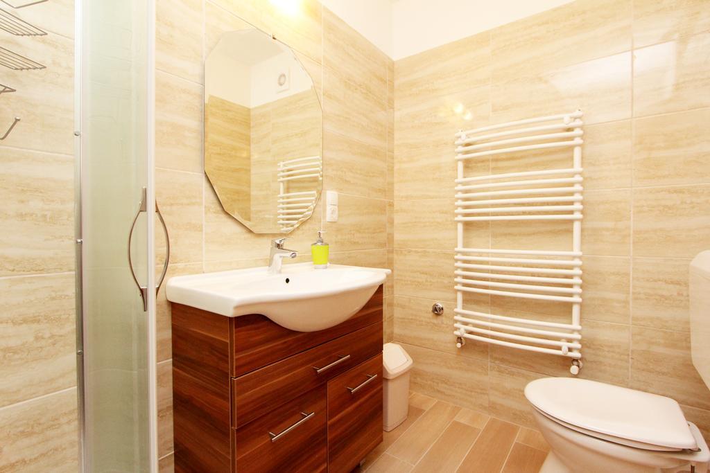Bodo Park Apartment Хевиз Номер фото