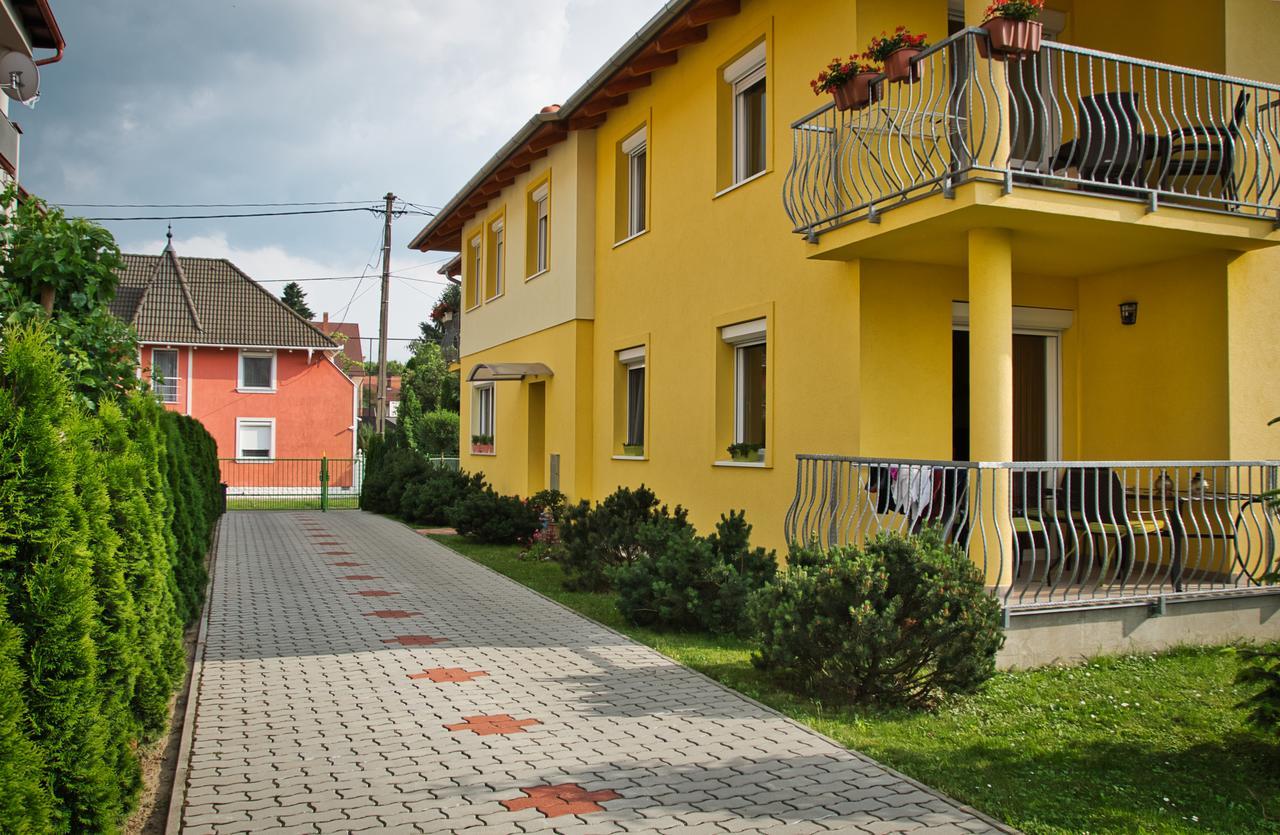 Bodo Park Apartment Хевиз Экстерьер фото